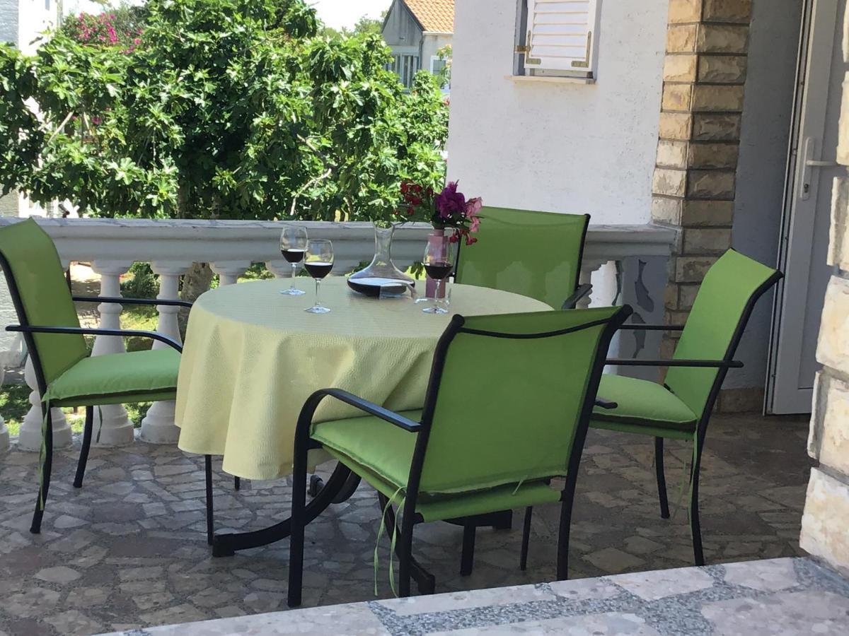 Apartmani Misic Ždrelac Eksteriør bilde